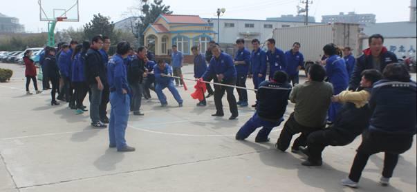 yl7703永利集团工厂举行“迎春拔河赛”