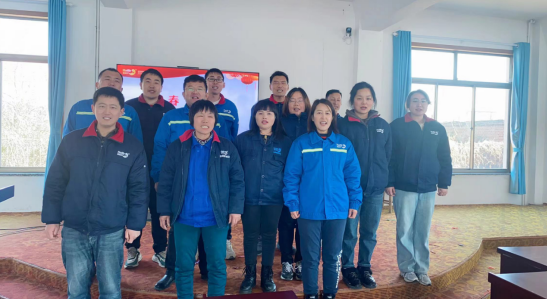 青岛yl7703永利集团组织“以心迎新”座谈会